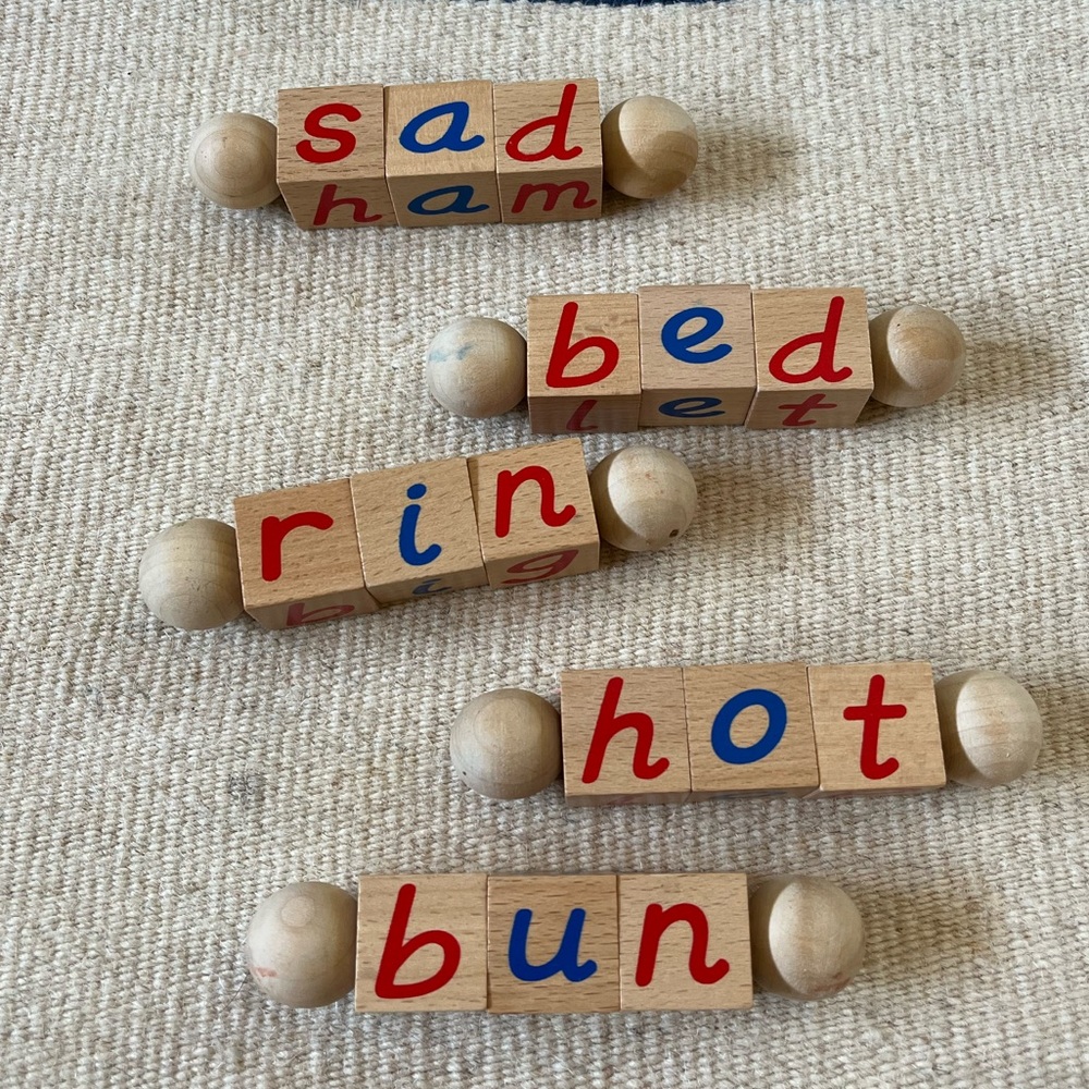 Montessori phonetic reading blocks
